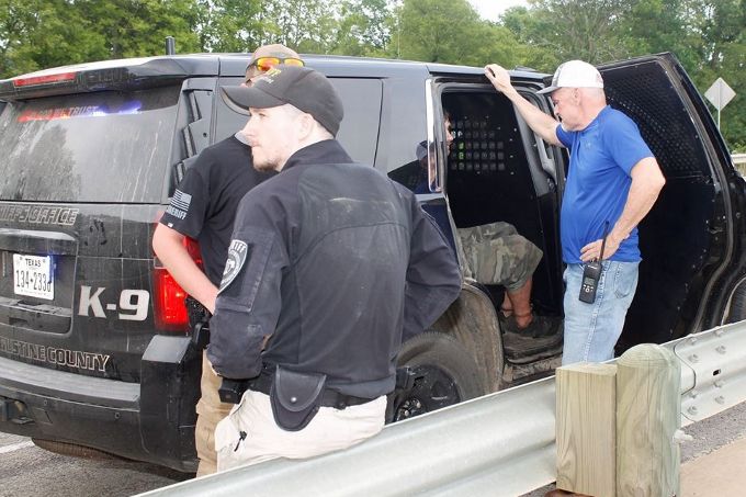 052820 San Augustine Co SO Escape 01 (680x453).jpg